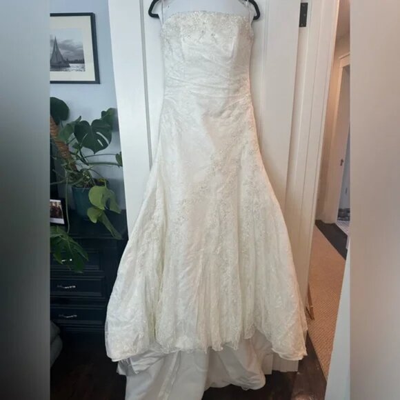 Maggie Sottero Dresses & Skirts - Maggie Sottero Lace Wedding Dress